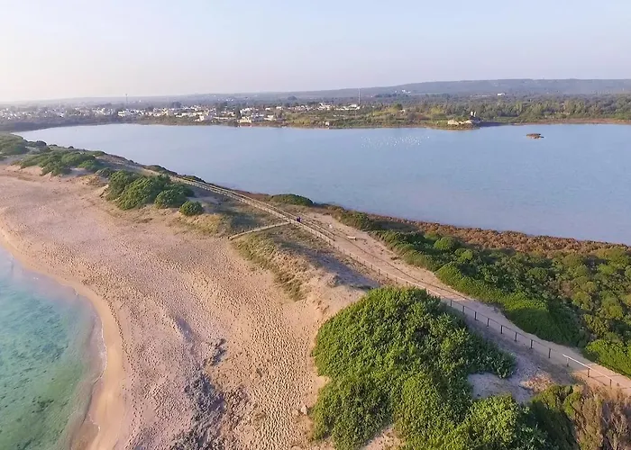 Casa Tulipano 1 Sx A Soli 200 Mt Dal Mare Di Torre Colimena